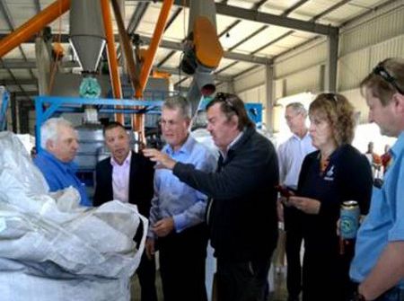 Waste Tyre Shredding Line for Australian Rubber Powder Company